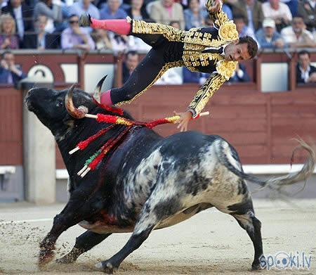 matadors Antonio Fererra tika... Autors: whateverusay Kad matadoriem nepaveicās..