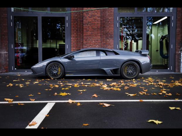 Lamborghini Murcielago LP 640 Autors: Cukurvāvere 10 ekonomiskākie un rijīgākie auto