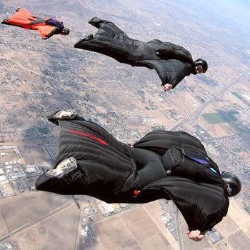  Autors: Sci Fi Wingsuit flying