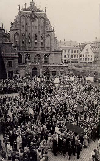 Melngalvja nams 1940 gads Autors: Fosilija Pagājušo gadsimtu Vecrīgas foto.