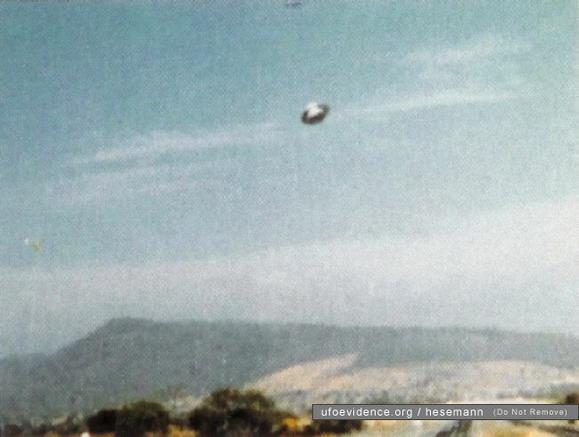  Autors: posts UFO Photographs 1910-2008