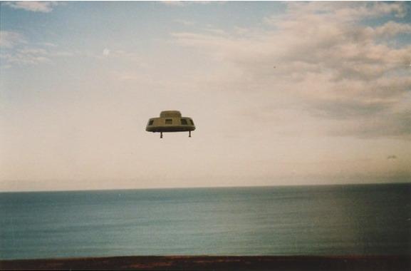  Autors: posts UFO Photographs 1910-2008