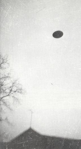 March 17 1967    Lexington... Autors: posts UFO Photographs 1910-2008