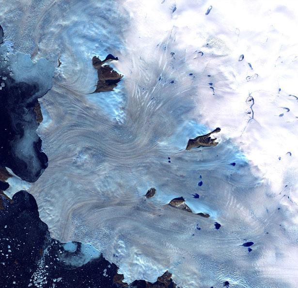 Greenland Coast  Along... Autors: Samaara Zeme no satelīta.