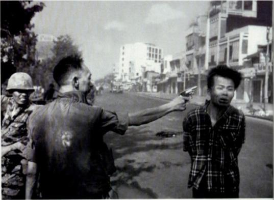 Vietnam 1968gadā Fotogrāfs... Autors: UglyPrince 15 slavenas vēsturiskas bildes!