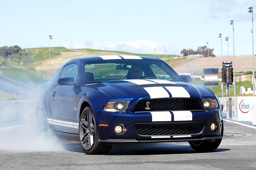 2010 Ford Shelby GT500 Autors: bizonis1 Autoblog's Top 100 Photographs of 2009