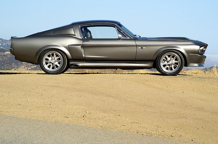 1967 Classic Recreations... Autors: bizonis1 Autoblog's Top 100 Photographs of 2009