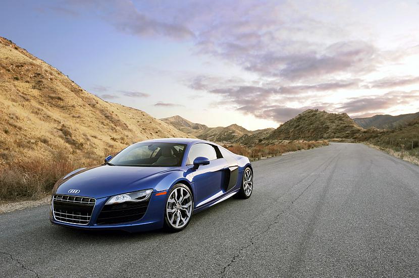 2010 Audi R8 52 FSI V10 Autors: bizonis1 Autoblog's Top 100 Photographs of 2009