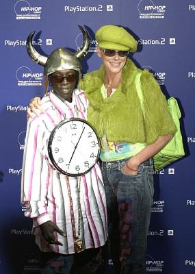 Flavs  ar Brigitte Nielsen... Autors: SataninStilettos Flavor Flave...!