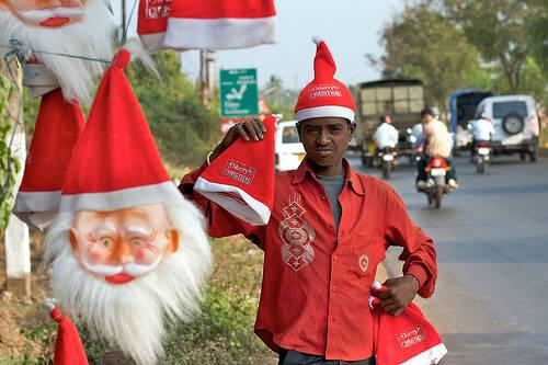9IndijaKristiescaroni Indijā... Autors: Aldarīts Kā citur svin Ziemassvētkus?