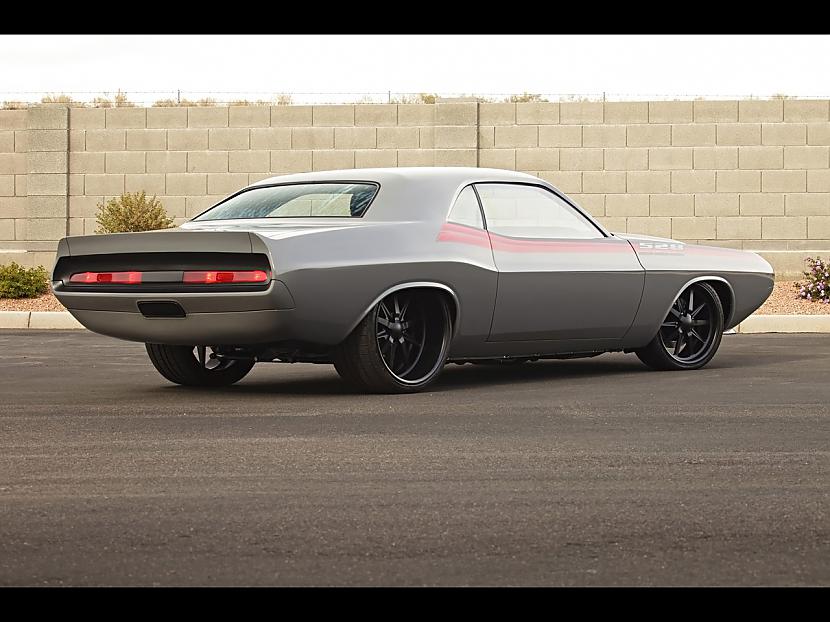  Autors: 123123 1970 Dodge Challenger