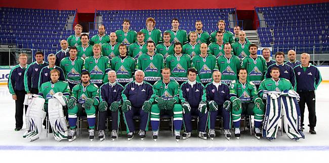 Ufas Salavat Yulaev Autors: Rammštein KHL komandu kopbildes