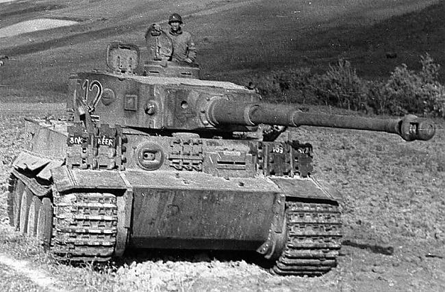 Tiger I Tiger II  Rojal... Autors: čeburators Tanki 2. Pasaules karā, to apraksts, modeļi, kurus izmanto