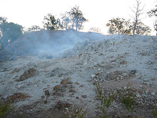  Autors: Fosilija Uguns, kas deg jau 6000 gadu