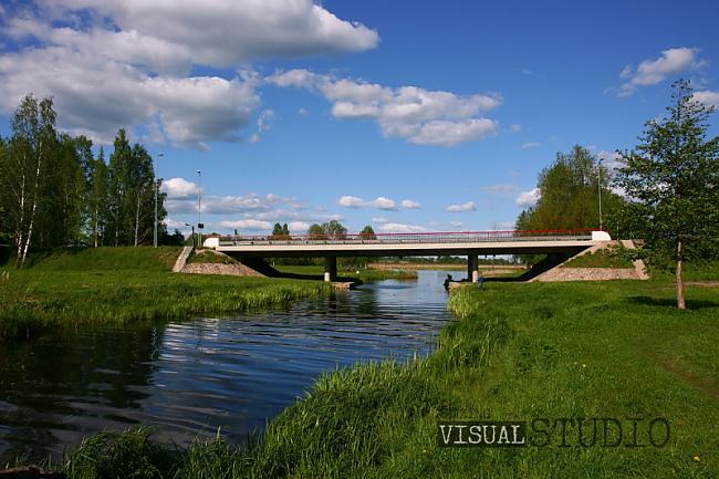 Jaunais tiltspar Bolupi Autors: Fosilija Latvija,ezeri.Balvu ezers.