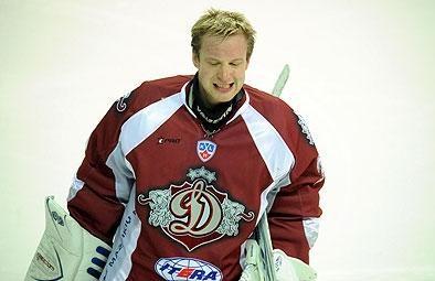 Martins Pruseks Vārtsargs... Autors: Hokeja Blogs Dinamo Rīga 2008/2009 leģionāri. Kur viņi ir tagad?