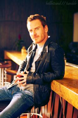  Autors: elizabeth22 Michael Fassbender