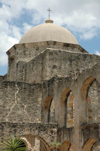 Sanantonio gadsimtiem senās... Autors: R1DZ1N1EKS Pilsētas, kuras noteikti jāiemūžina uz papīra
