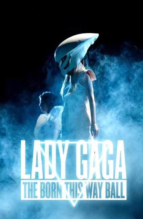  Autors: 8 Lady Gaga!