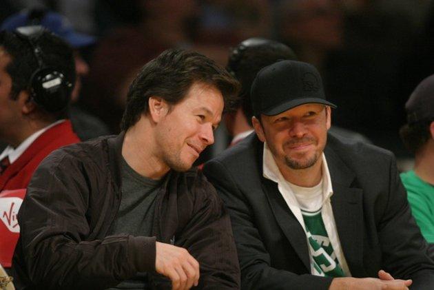 Mark Wahlberg un Donnie... Autors: NeLdiNja Seksīgi, slaveni vīrieši ar brāļiem.