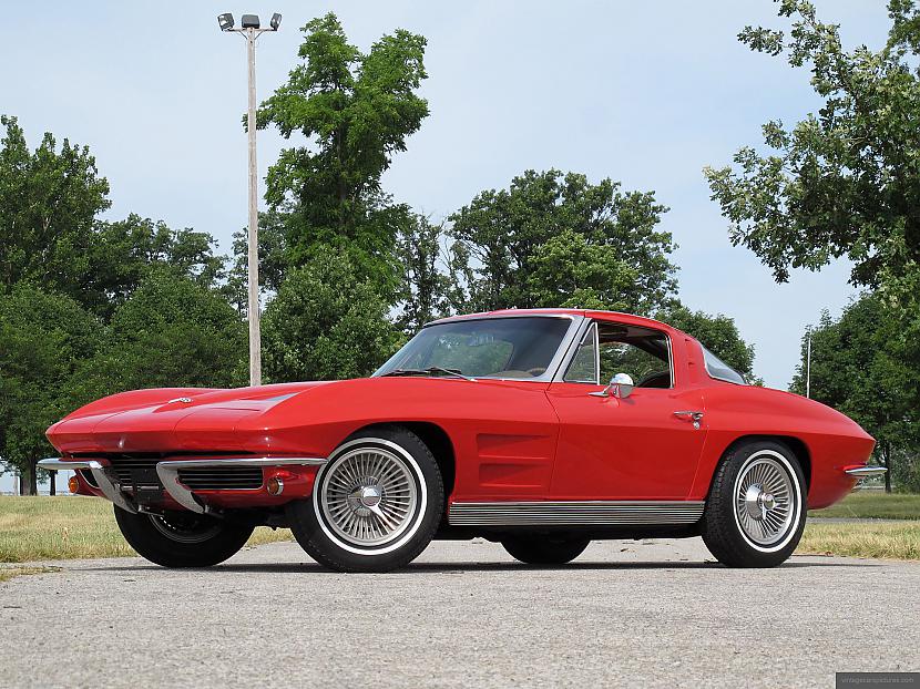 Corvette Sting Ray C2 1963 Autors: chakijs16 I-Like-Them...