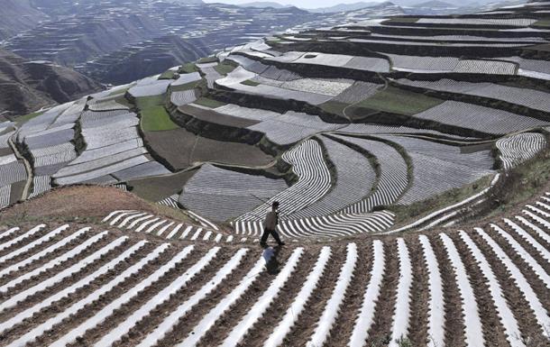 Fermeris Gansu provincē Ķīnā Autors: Mūsdienu domātājs 2011. gada 25 spēcīgākie foto!!!
