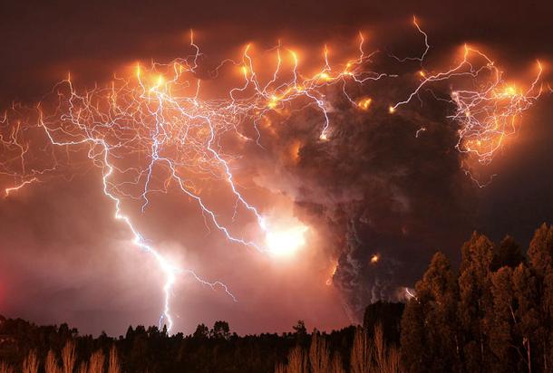 Čīles Puyehue vulkāna... Autors: Mūsdienu domātājs 2011. gada 25 spēcīgākie foto!!!