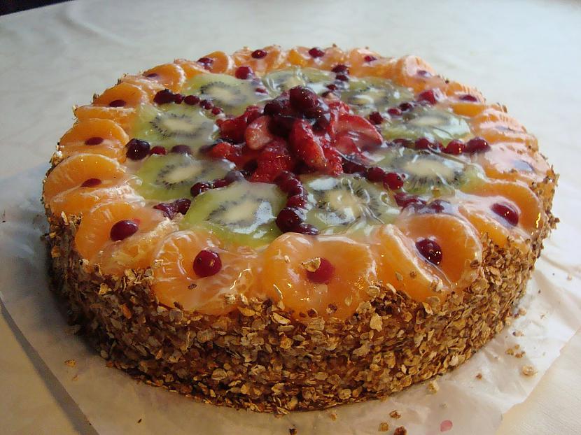 Cepumu krējuma torte ... Autors: rozalidija Tortes  bez  cepšanas