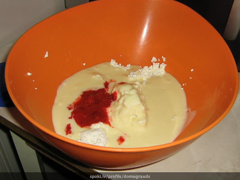 Ņemam biezpienu jogurtu un... Autors: Domugrauds [RC] Jogurta-zefīr kūka