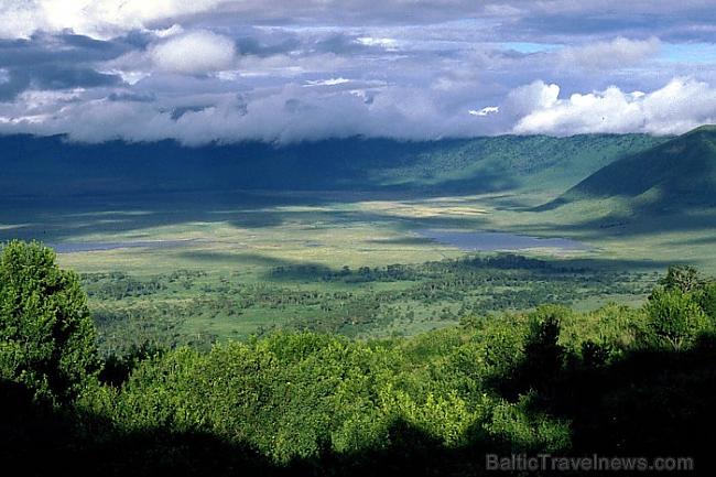 Ngorongoro krāteris ir milzīgs... Autors: APJUNSENO Elpu aizraujoši dabas skati