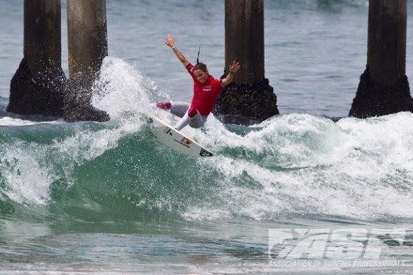 2012gadā piedalījās scaronādās... Autors: whosays Best Female Surfers 2012