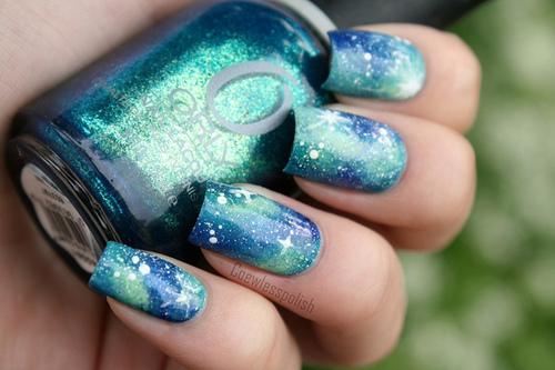  Autors: cookieholic Galaxy nails. c: