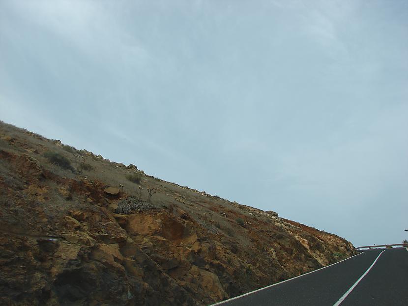 Ceļscaron kļuva aizvien... Autors: Latišs Ceļojums uz paradīzi - Fuerteventura