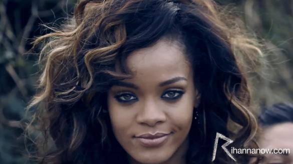 Gada video ndash Rihanna ndash... Autors: luksiņš Sadalītas MTV VMA balvas!
