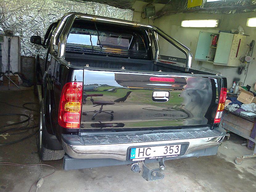 Scaronādi izkatās kad ir... Autors: buls1995 Toyotas piekrāsošana un pulēšana