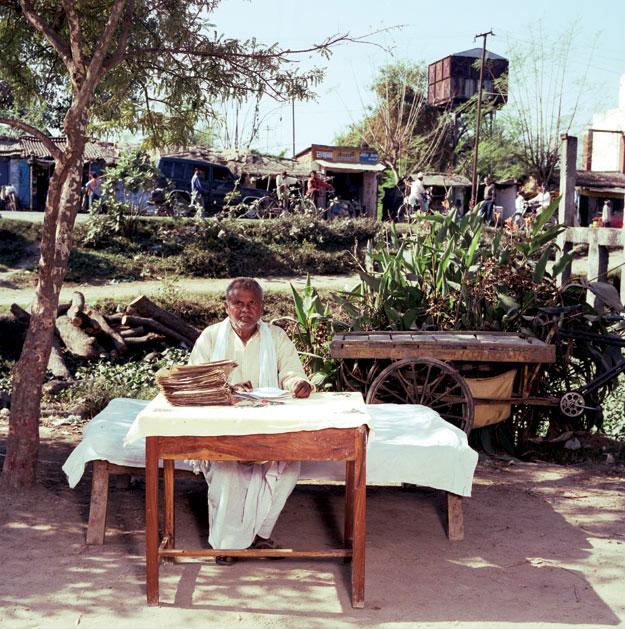 Deo Prasads Tehtas ciemata... Autors: Raziels Ofisa darbinieki trešajā pasaulē
