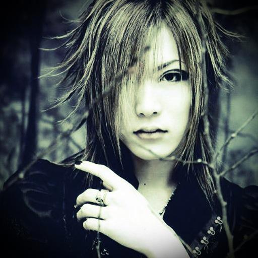  Autors: Aoii The Gazette grupas dalībnieks  : Uruha