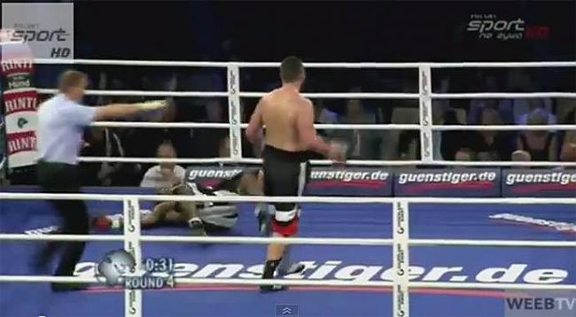 Autors: BrĀLis scorpion1 Bokseris aizsūta tiesnesi