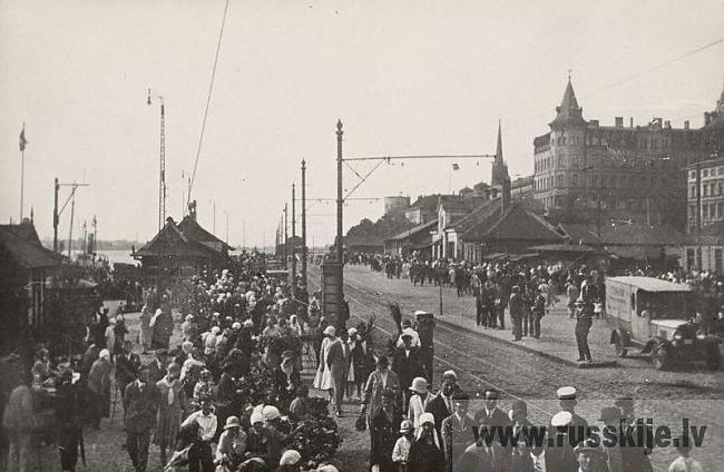 Rīga Krasta iela pie tirgus... Autors: PallMall Vēsture par Rīgas tiltiem