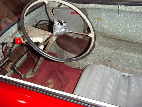 Izmēri... Autors: blackops Mazākais auto pasaulē.