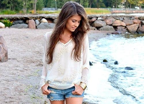  Autors: SerenaBlair Live while were young