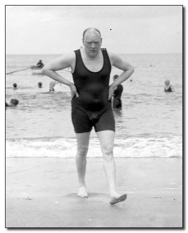3 Winston Churchills Plainly... Autors: Dročislavs 10 fotogrāfijas, kas sagraus tavu skatījumu uz slavenībām.