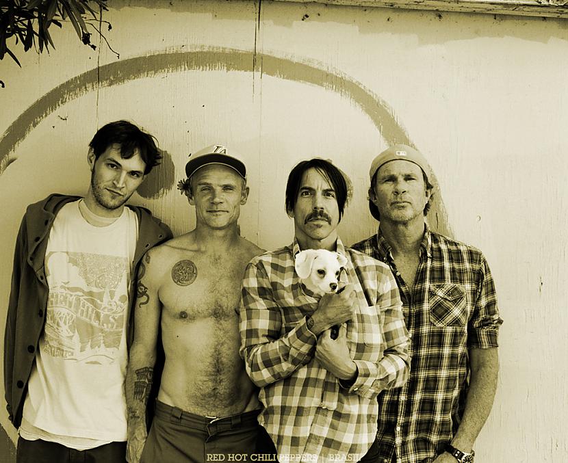 Astoņdesmito gadu beigās... Autors: BlenderisLV Red Hot Chili Peppers jeb RHCP