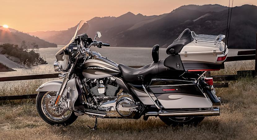 CVO Ultra Classic Electra... Autors: Fosilija Harley - Davidson, 2012