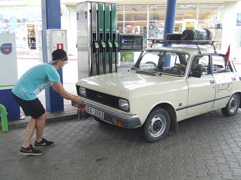 Benzīntanks Ceļojuma... Autors: Rupucss Moskvich Trip 2012