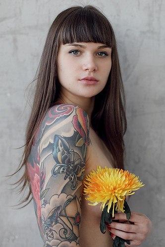 Autors: VectorX Tattooed Women VI