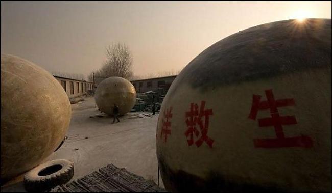 Lī scaronīs lodes būvēja divus... Autors: Eidžā Ķīniešu glābšanās lodes!