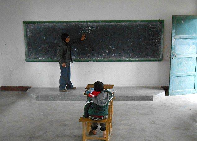  Autors: BrĀLis scorpion1 Ķīnas skolā ar vienu skolnieku