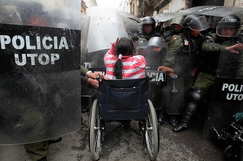 Bolīviescaronu protestētāja Autors: luvazhels Spēcīgi Foto no 2012. gada