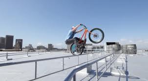  Autors: areon18 Danny MacAskill - "Way Back Home"